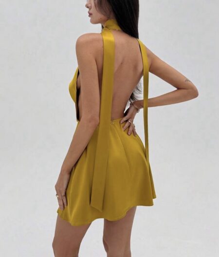 Tendances SOFA Mini-robe sexy dos nu

Avec cou drapé profond et sangles de cravate, tenue de rendez-vous romantique robe à dos ouvert Robe de cocktail dorée Robe en satin jaune, Saint-Valentin, robe à paillettes, tenues de vacances d'été, robe de soirée de mariage, robe d'invité de mariage pour femmes, tenue d'anniversaire pour femmes, tenues de vacances pour femmes a

Le best-seller n°1 des mini-robes en satin pour femmes